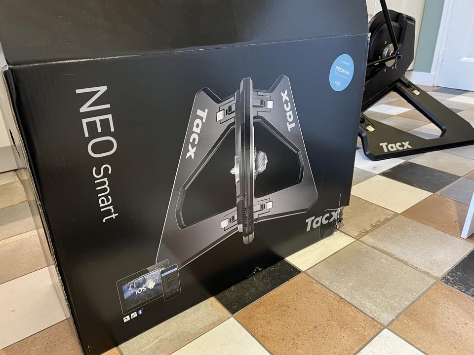 Tacx Neo T2800 + Zwift play + fiets