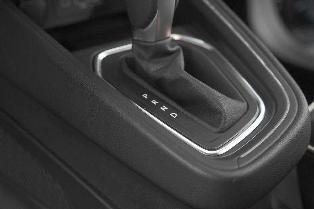 Renault Clio tce 130 edc intens |  allseason banden | camera | navigatie | 