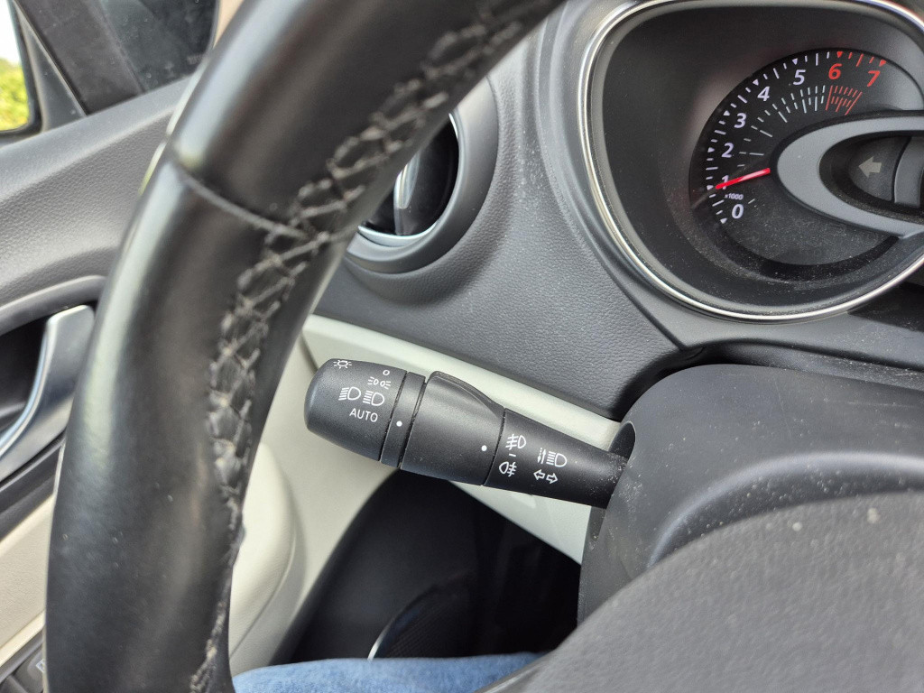 Renault Captur 1.3 tce 150 edc automaat intens panorama dak, trekhaak, navi