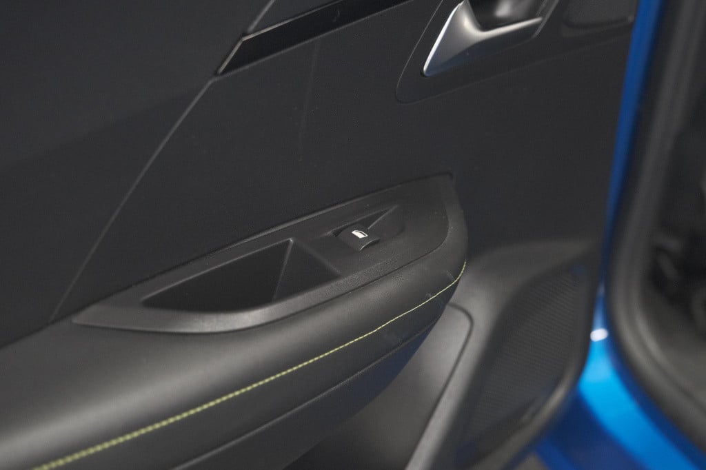 Peugeot E-2008 ev gt 50 kwh | adaptieve cruise control | camera | navigatie