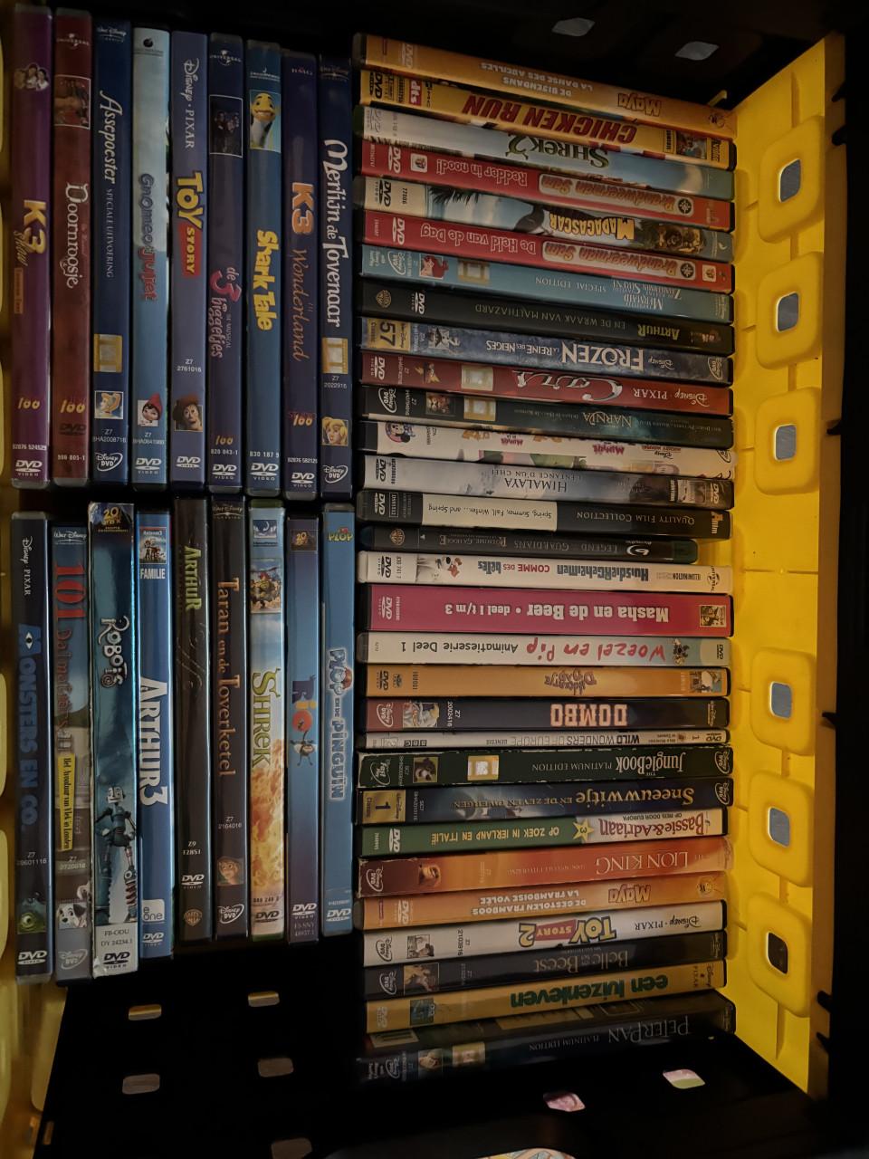 Veel dvd’s + dvd speler