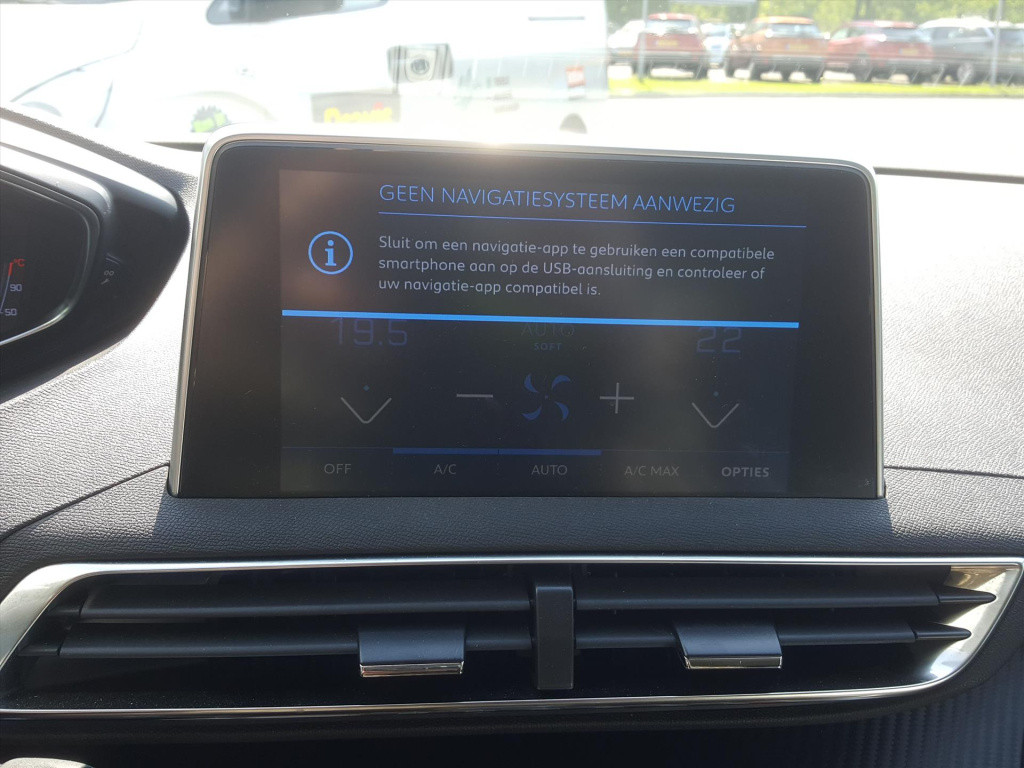 Peugeot 3008 active 1.2 puretech-130pk (vol)automaat (eat8) cruise & climat