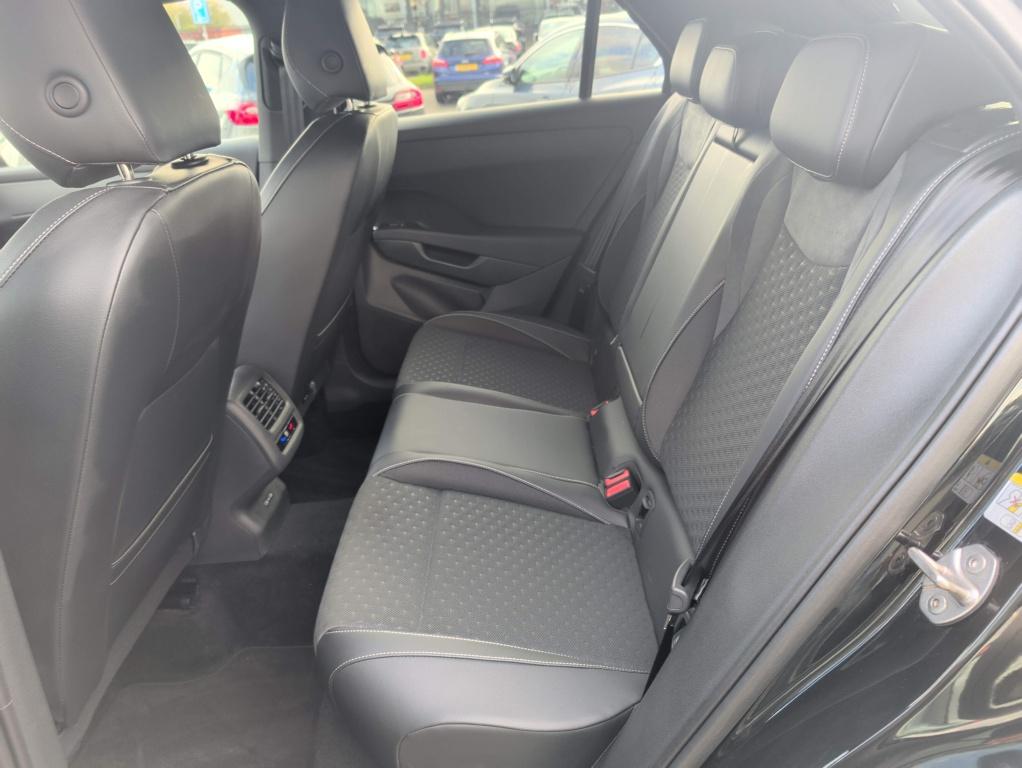 Volkswagen T-roc 1.5 etsi 110 kw r-line | trekhaak
