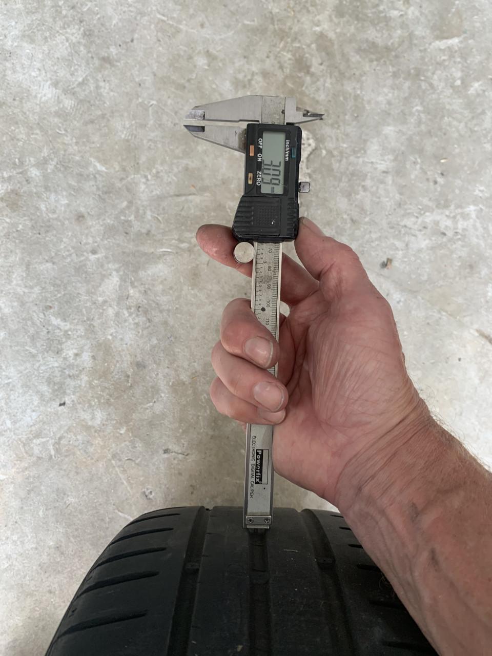 Velgen met zomerbanden voor C1, Aygo of Peugeot 107