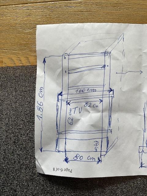 Handgemaakte massief eiken kaas/tv kast Uniek, slechts 1 stuk van gemaakt