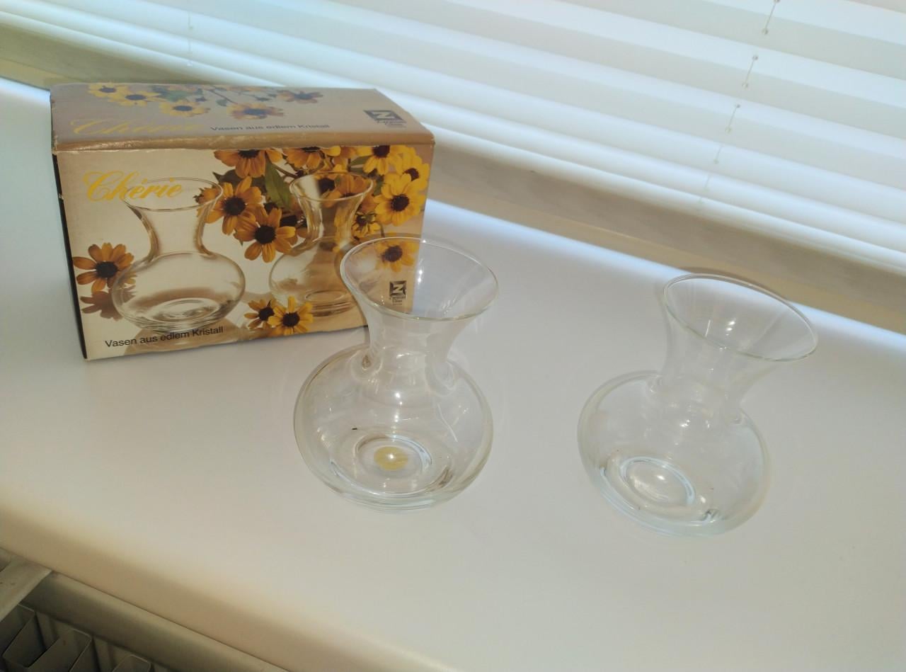 Set glazen vaasjes