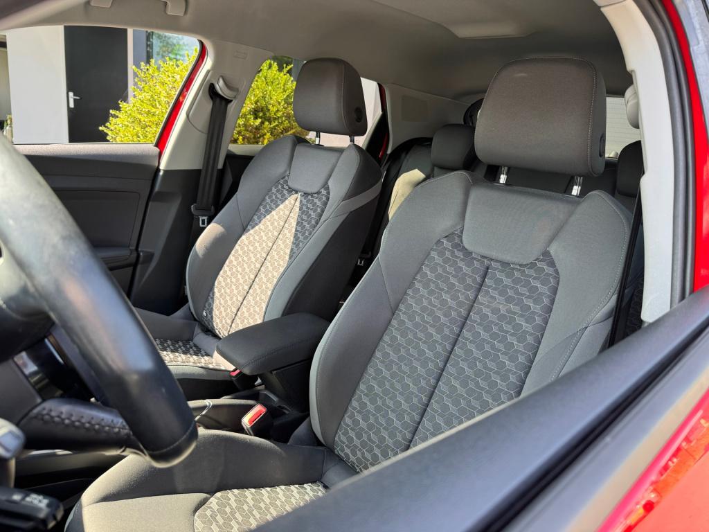 Audi A1 Sportback 30 tfsi s line * matrix led * carplay * cruise control * 