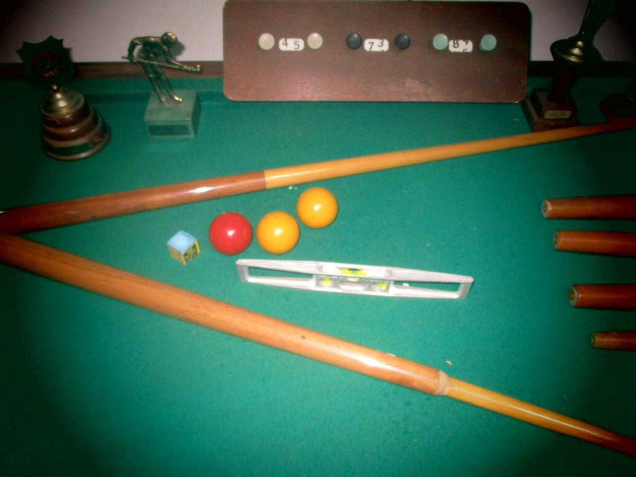 Biljarttafel compleet voor op een tafel