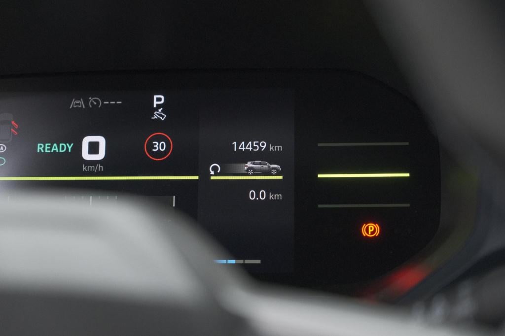 Dacia Duster 1.6 hybrid 140 journey | 360 camera | pack winter | dodehoekde