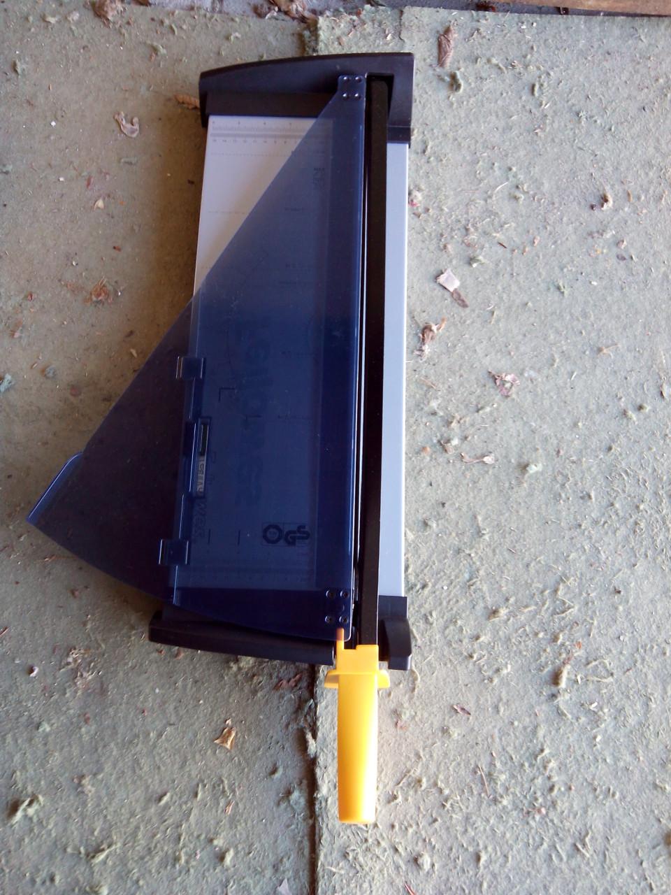 Fotosnijder A-3 formaat.