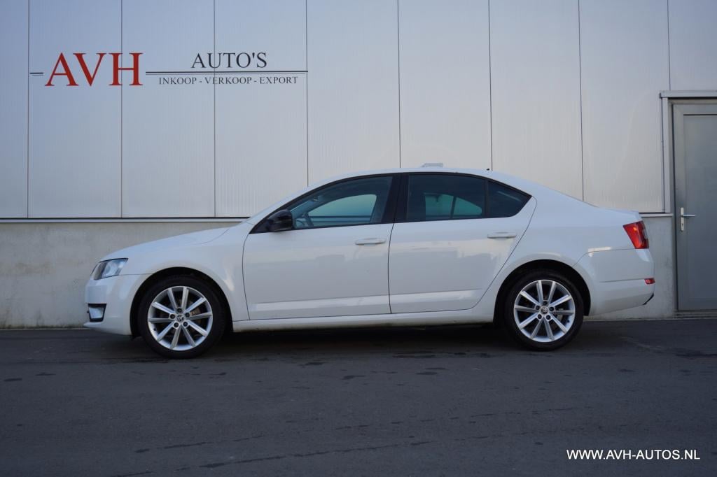Skoda Octavia 1.2 tsi greentech ambition businessline