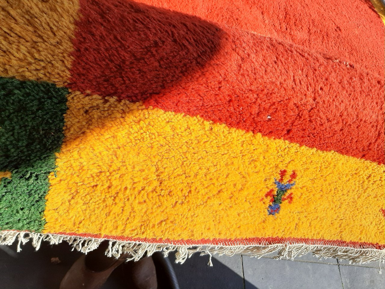 Wollen vloerkleed in combinatie met...