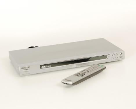 Sony DVD speler, type DVP-NS585P, geheel compleet met afstandsbediening