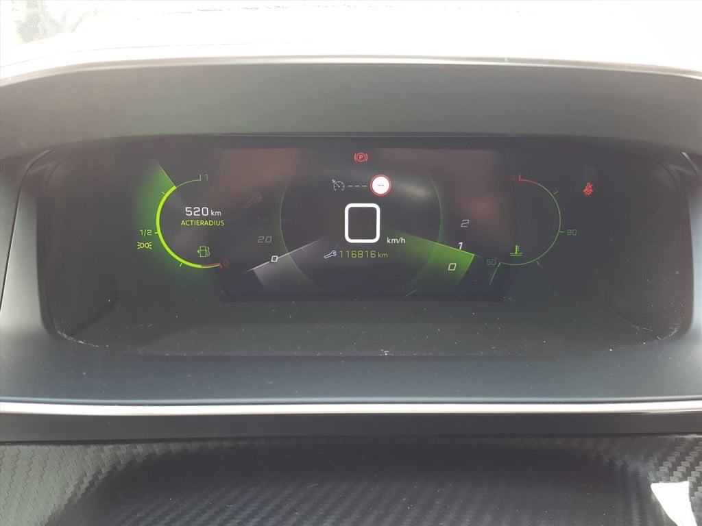 Peugeot 208 allure 1.2 puretech 100pk | 3d-navigatietomtom&bluetooth&dab+ |