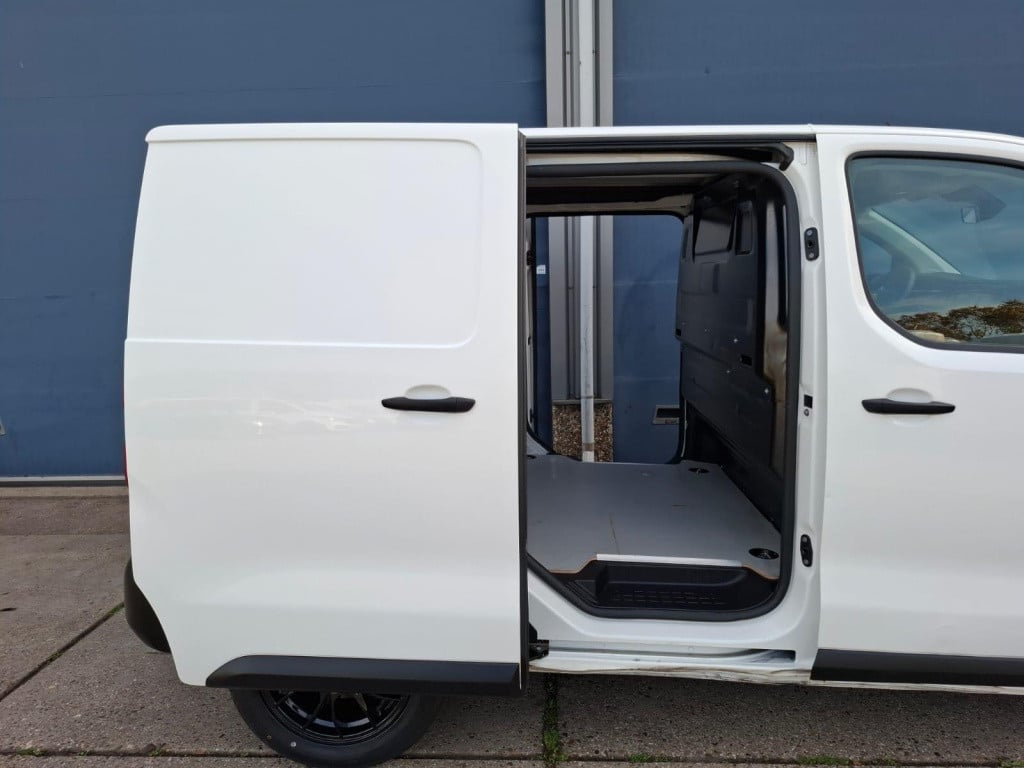 Citroen Jumpy 1.5 bluehdi 100 xs club airco / carplay / navi / cruise contr