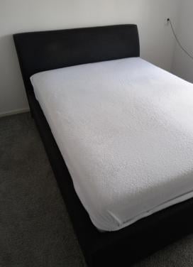 2-persoonsbed  200 x 140 ( Beter Bed ) Anthracite stof