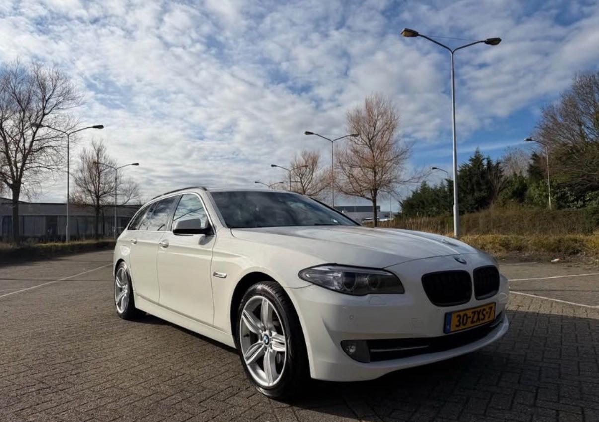 BMW 523i 3.0 High Executive | Apk | Airco | Pano | Automaat | Cruise