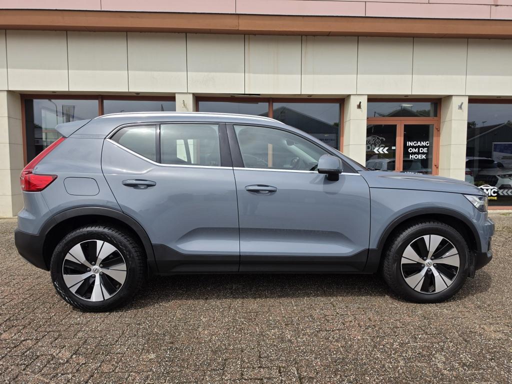 Volvo XC40 t5 inscription expression recharge hybrid | led | airco | trekha