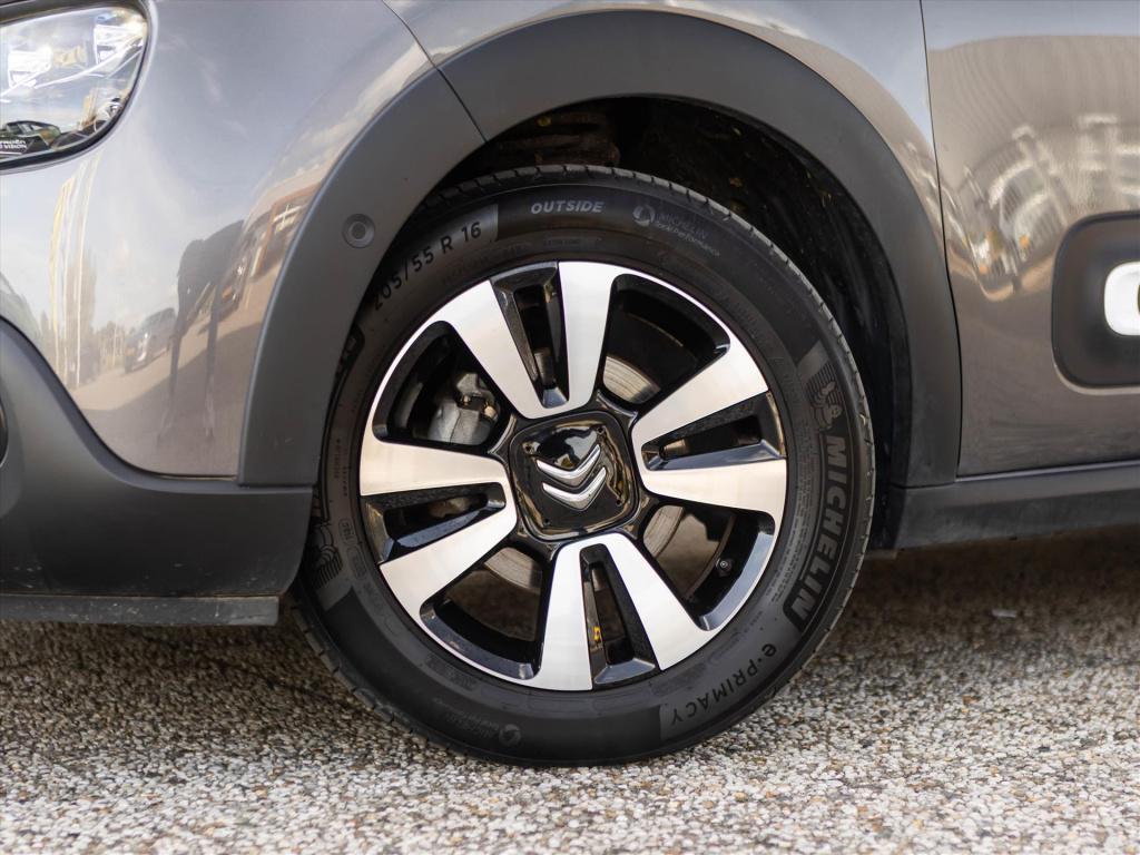 Citroen C3 1.2 puretech 110pk s&s shine