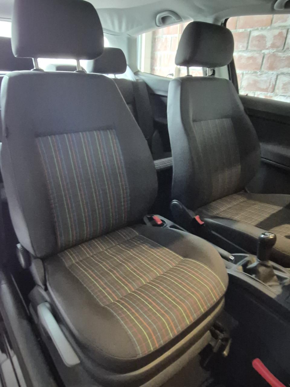 Volkswagen Polo 1.2 hatchback 47 kW – 64 pk Zwart met trekhaak