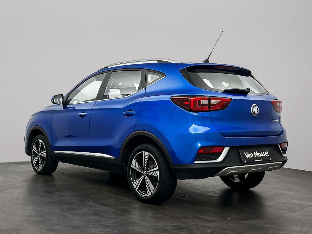 MG Zs Ev mg luxury 45 kwh mg zs ev luxury 45 kwh | panoramadak | navigatie 