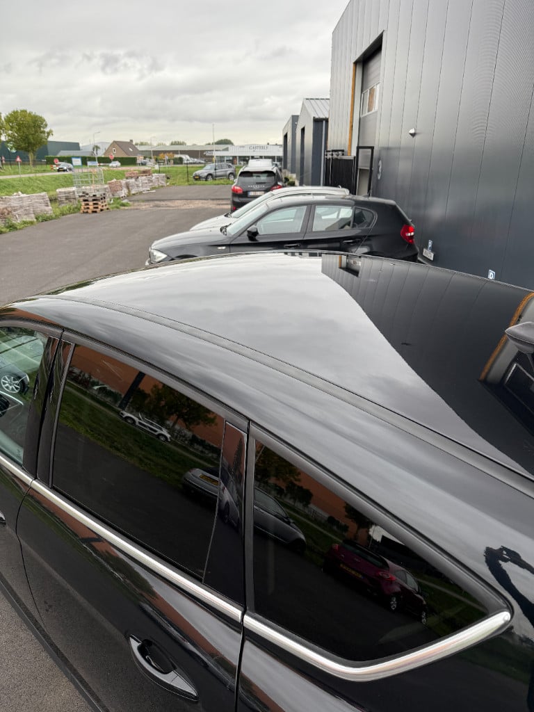 Ford C-max 1.0 - ambiente - nieuwe distributie -125pk