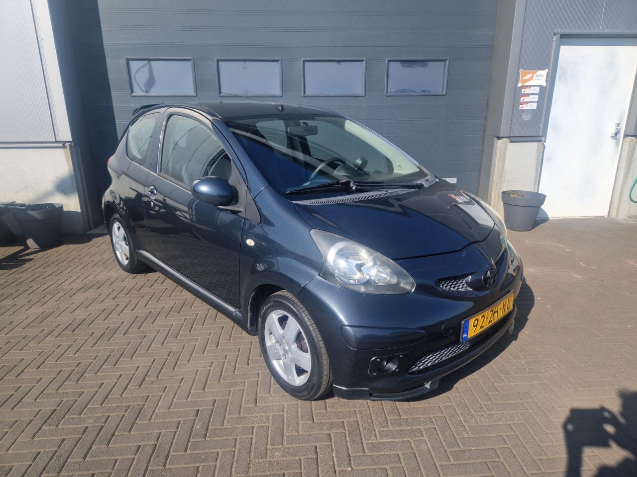 TE KOOP TOYOTA AYGO 1.0 12V SPORT ZUINIGHEIDSLABEL A