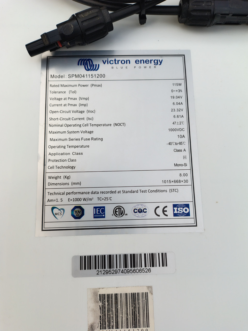 Viktron Energy Zonnepaneel met montage spoiler en smartregelaar
