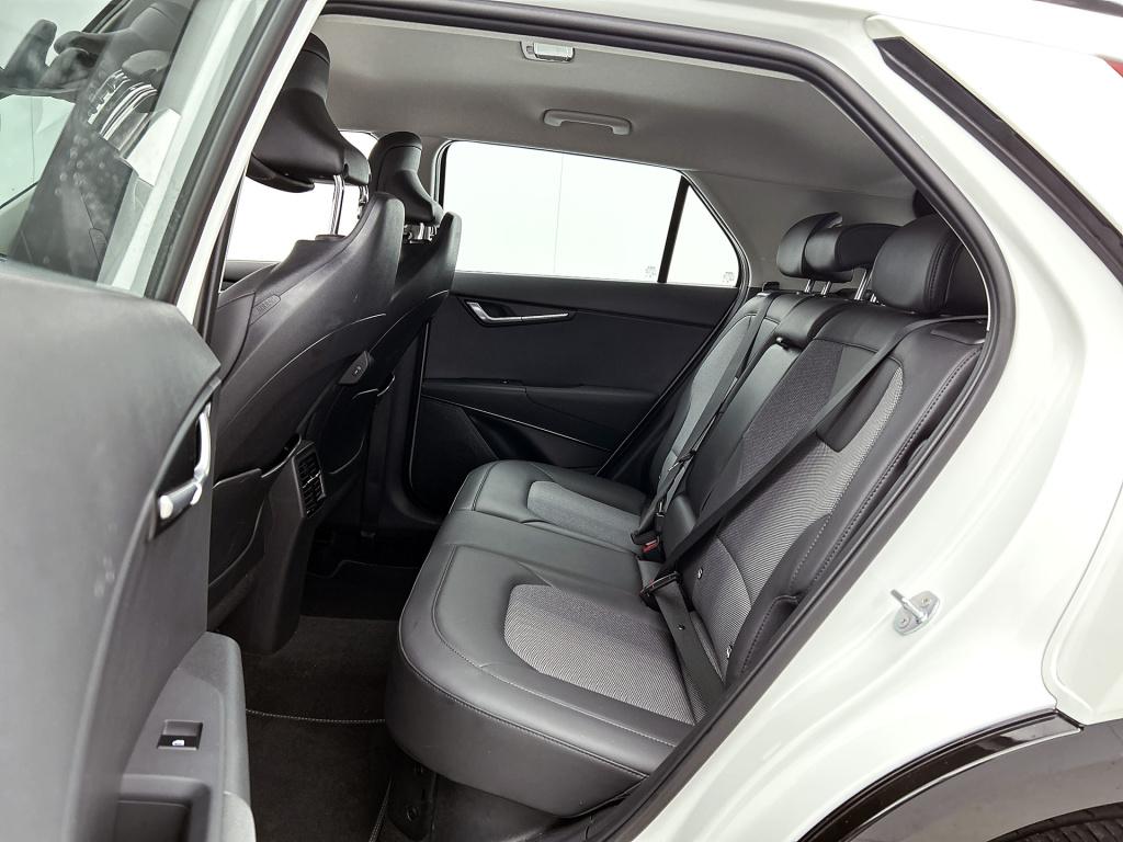 Kia Niro 1.6 gdi hybrid dynamicline interesse in deze kia? deze is uitsluit