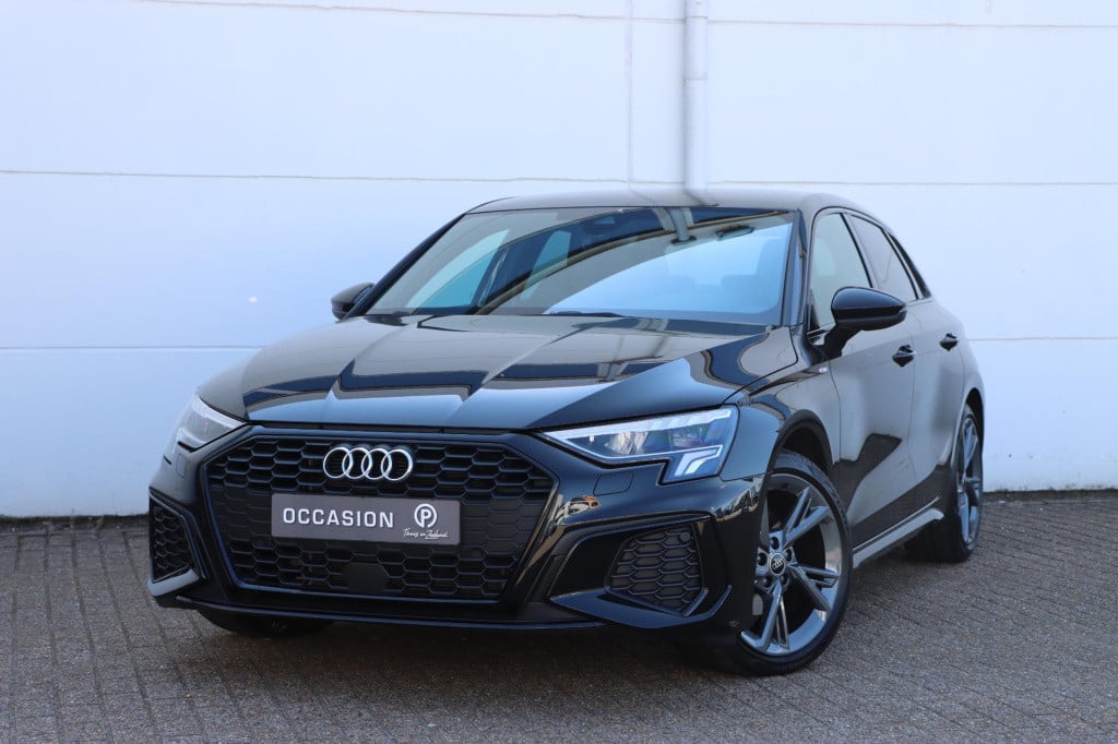 Audi A3 sportback 35 tfsi s edition 150pk s-tronic