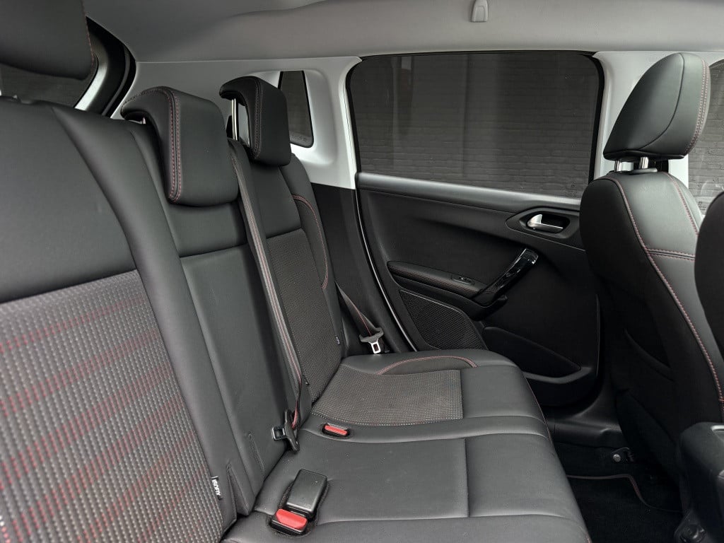 Peugeot 2008 1.2 puretech gt-line
