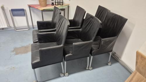 Eetkamer stoelen  zwart leer: prijs voor 6 stuks
