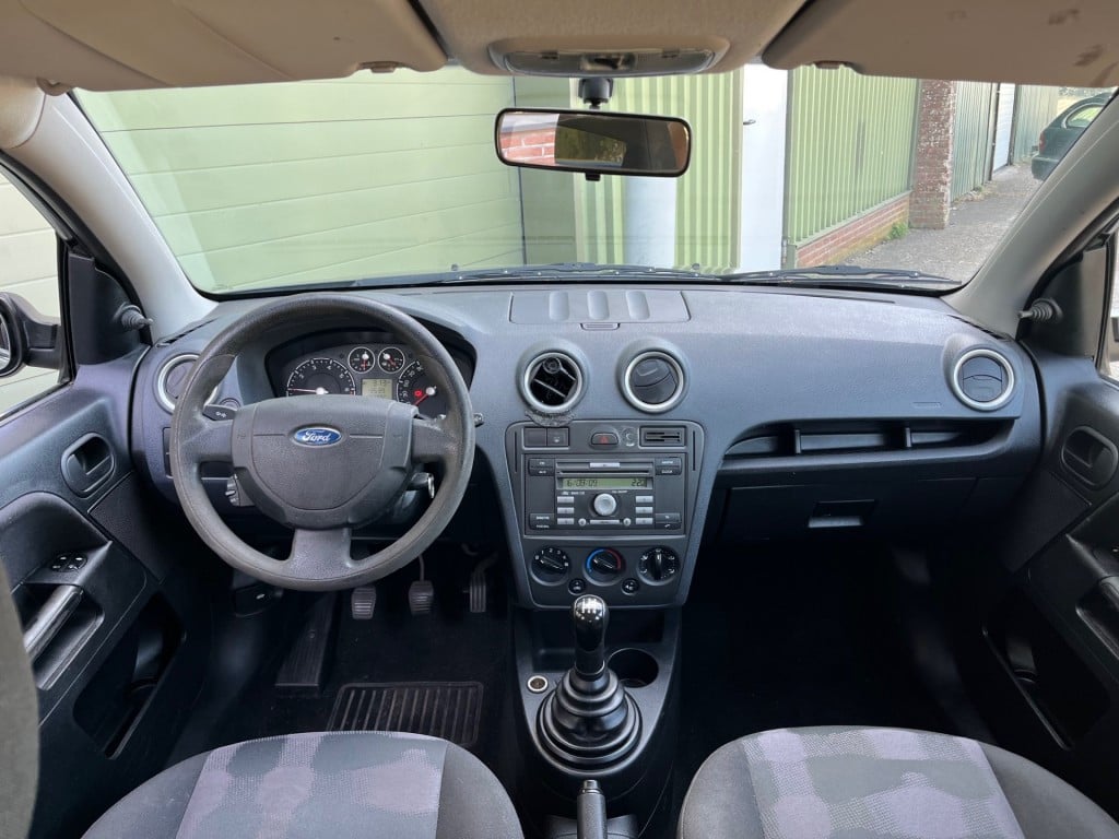 Ford Fusion 1.4 - 16v champion airco