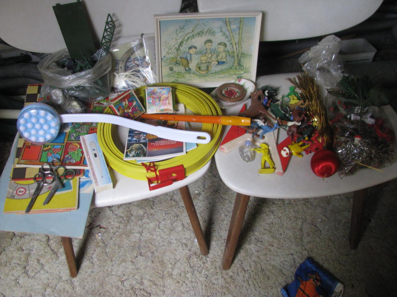 Doos voor snuffelmarkt.