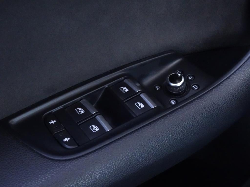 Audi Q7 3.0 tfsi quattro pro line + 7p | pano | xenon plus