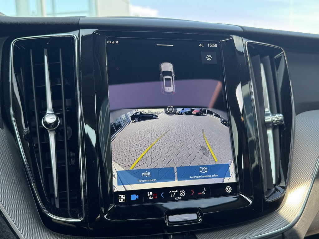Volvo XC60 t6 398pk recharge plus dark| panodak| adap.cruise| trekhaak| 360