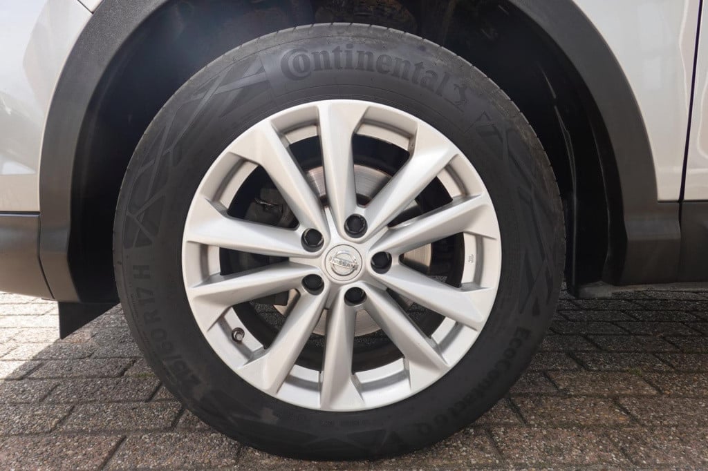 Nissan Qashqai 1.2 acenta