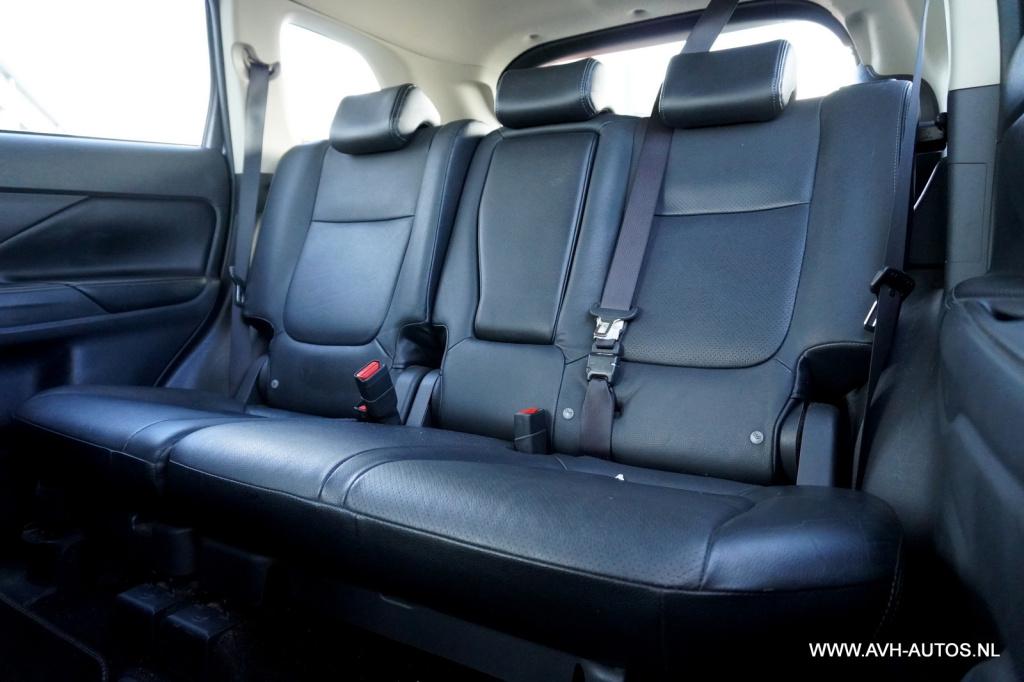 Mitsubishi Outlander 2.0 phev instyle