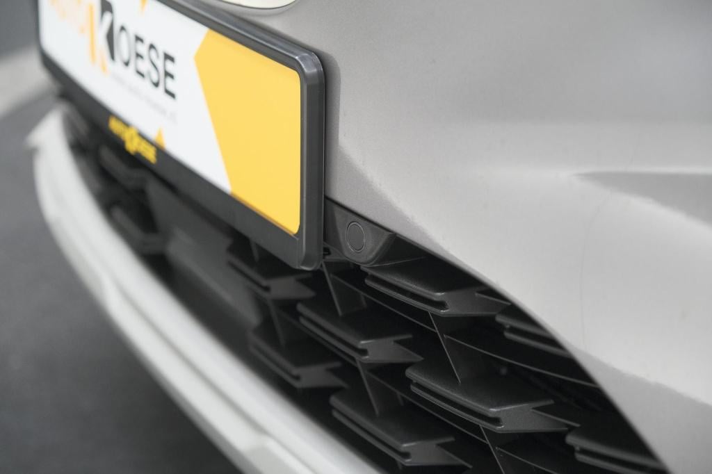 Renault Captur 1.6 e-tech plug-in hybrid 160 techno | dodehoekdetectie | ad