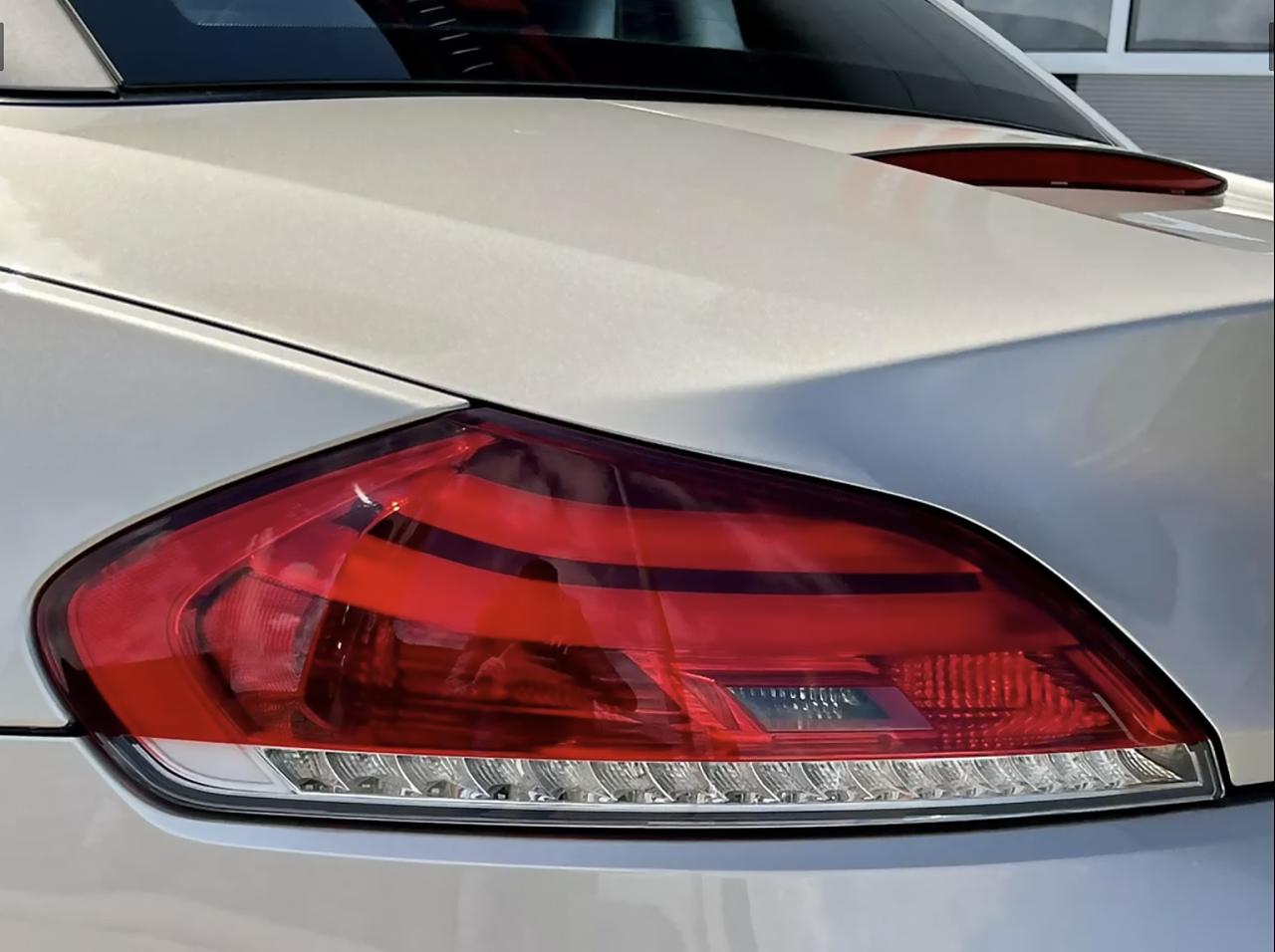 BMW Z4  2.5i 6 cylinder
