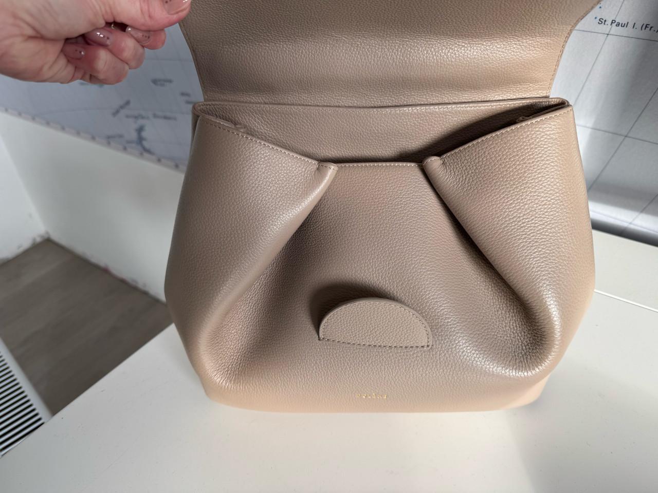 Polène Numéro Un - Beige Leer