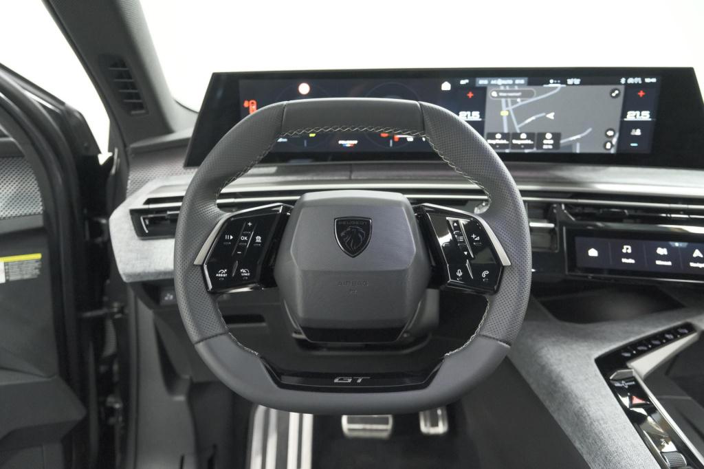 Peugeot 3008 1.2 hybrid 136 gt | pack winter | camera | adaptieve cruise co