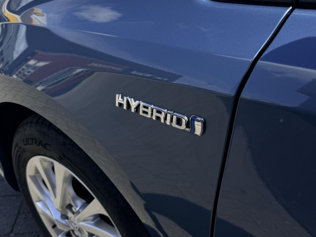 Toyota Auris touring sports 1.8 hybrid lease pro | radio | nav | panorama d