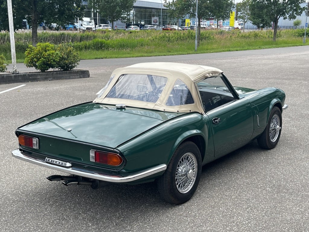 Triumph Spitfire 1500 soft top