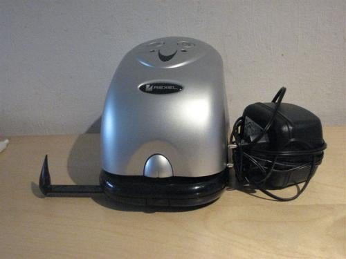 Nietmachine / Perforator