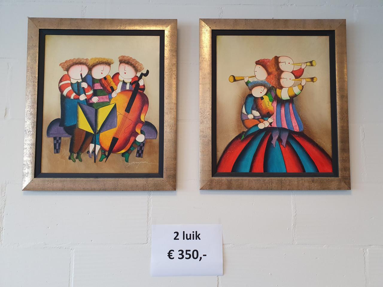 Diverse schilderijen te koop