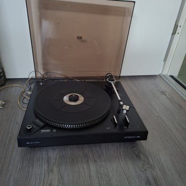 Platenspeler Philips 674
