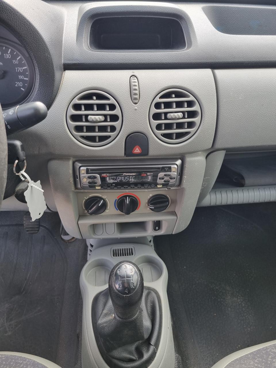 Renault Kangoo Express 1.5 dCi 60 Générique | 175.342 KM!