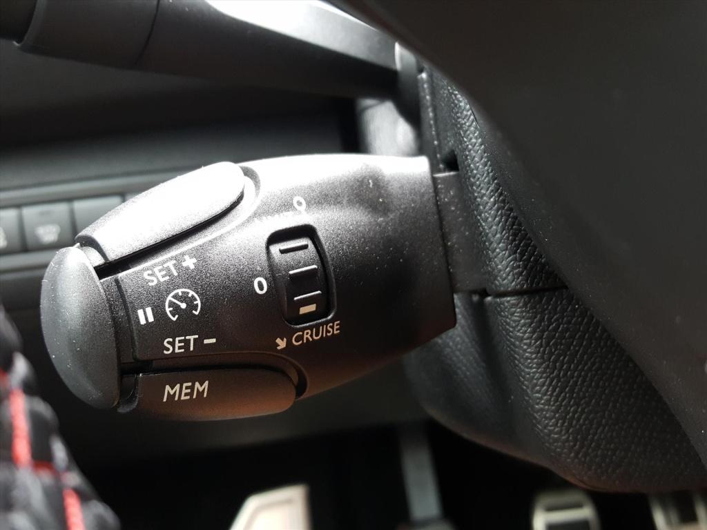 Peugeot 308 gt 1.6 turbo-205pk navi | full-led | alcantara/leer | trekhaak 