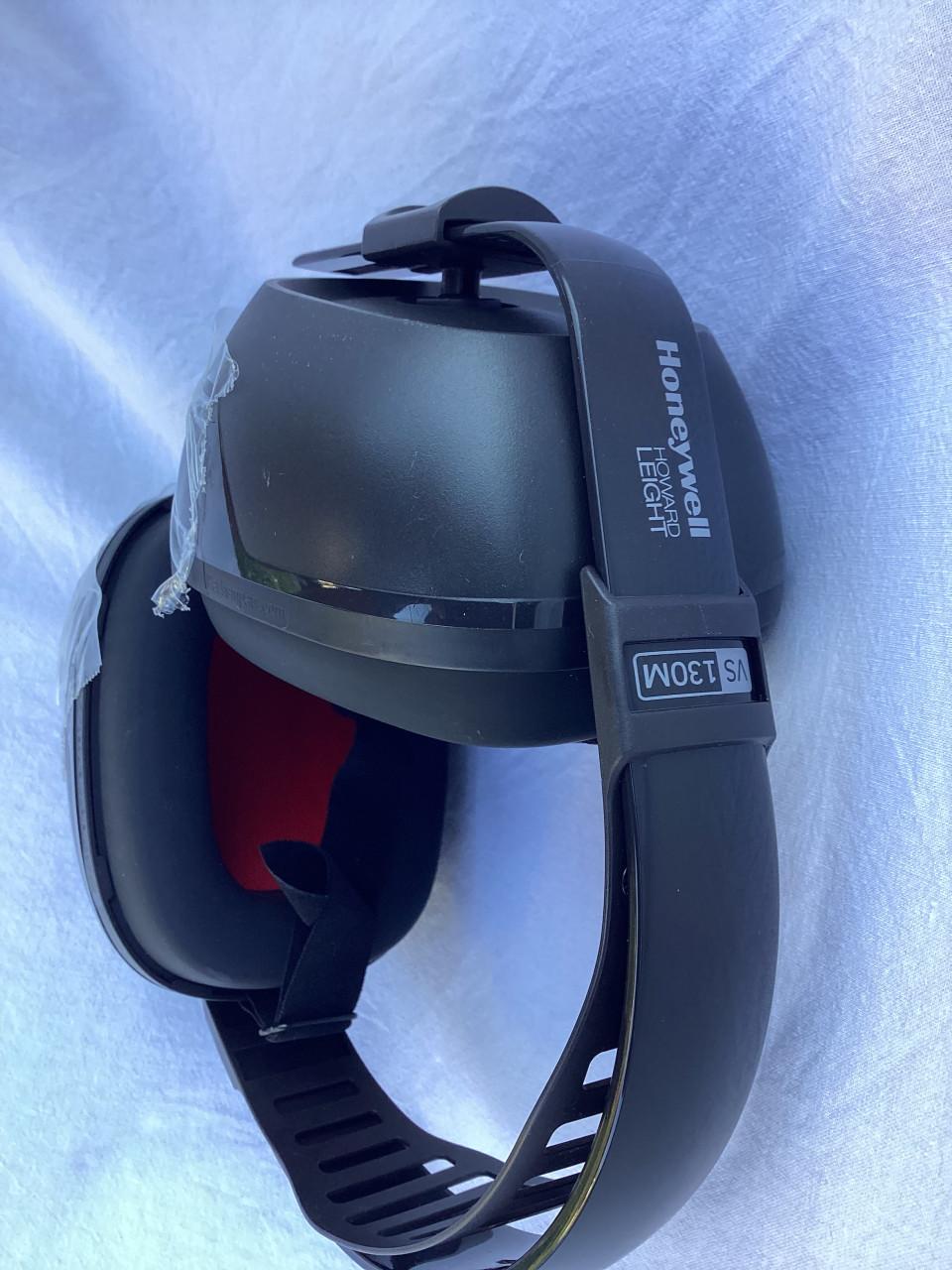 HONEYWELL.  OORKAPPEN  ** NIEUW**. 130 DB